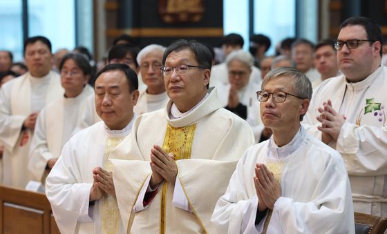 천주교 수원교구, 곽진상 주교 서품식 거행
