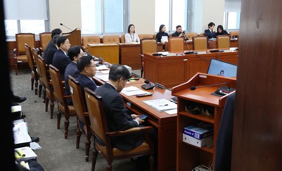 비공개로 열리는 대미투자특별법 특위