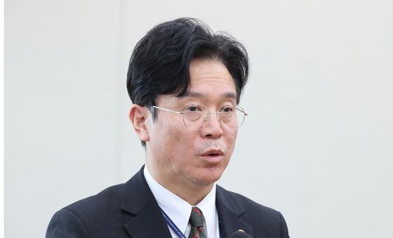 발언하는 김영훈 장관