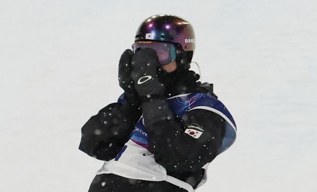 \'스노보드\' 최가온, 한국 첫 금메달