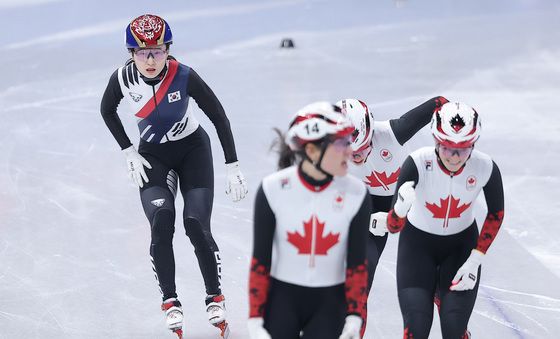 캐나다의 벽에 가로 막힌 최민정