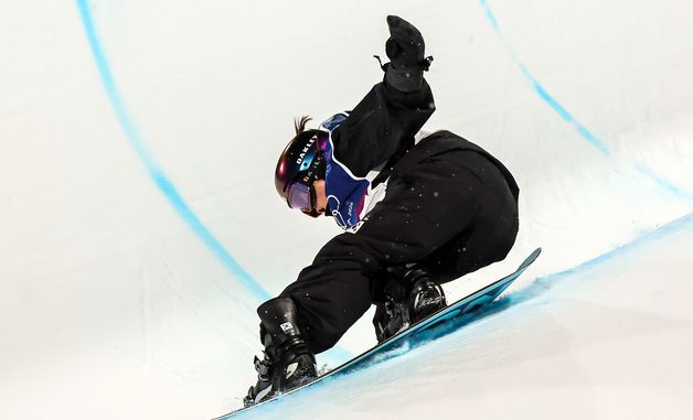 최가온, 아찔한 착지