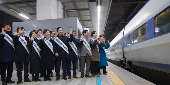 귀성 인사하는 민주당