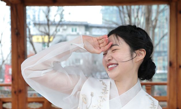 최지수, 한복 입은 귀요미