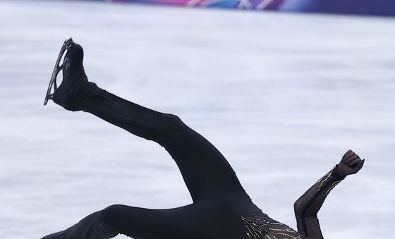 백플립 선보이는 일리야 말리닌