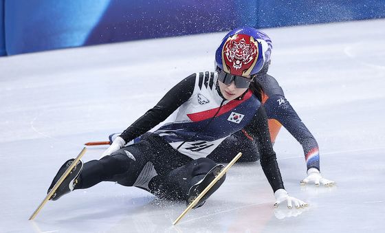 김길리, 조1위 진출 후 충돌