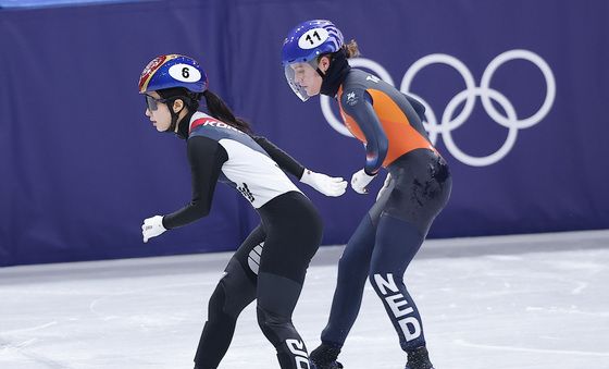 김길리, 조1위로 준준결승 진출