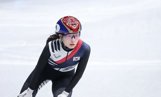 여유롭게 준준결승 진출하는 최민정