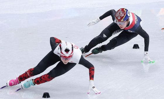 캐나다 추격하는 심석희