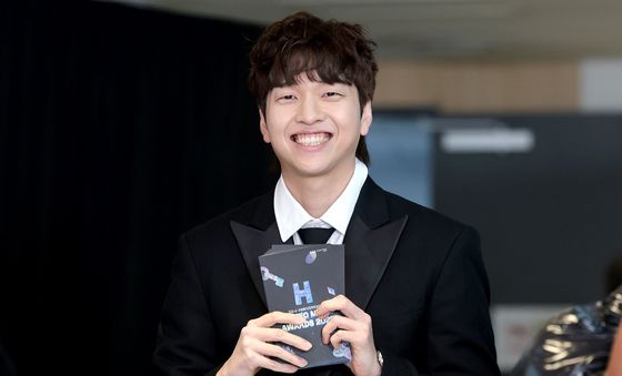 유재필, 한터뮤직어워즈 비주얼 MC