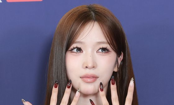 빌리 하루나, 깜찍