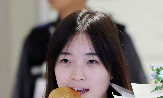 설상 최초 금메달 최가온