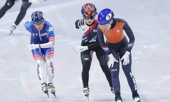 김길리, 1000m 준결승 진출