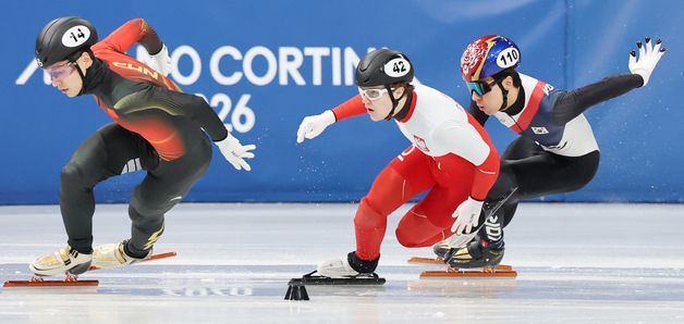 황대헌, 쇼트트랙 남자 500m 예선 조3위