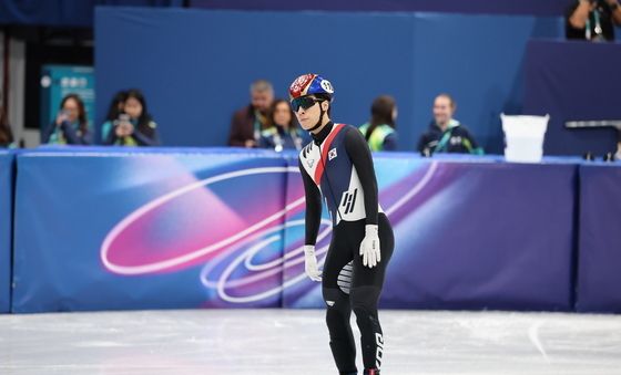 황대헌, 500m 예선 3위로 아쉽게 탈락