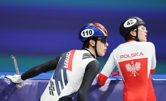황대헌, 남자 500m 아쉽게 탈락