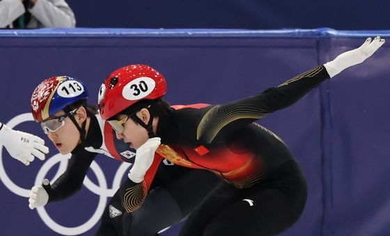 질주하는 임종언과 임효준