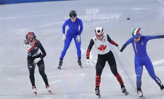 최민정, 순위 결정전 3위 통과