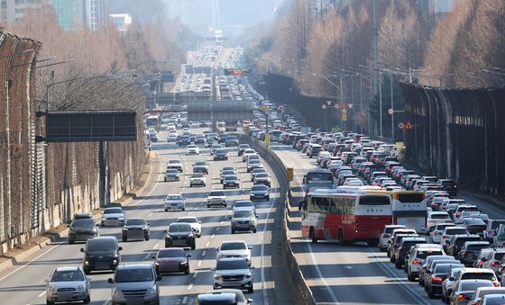 설날 귀경길 정체