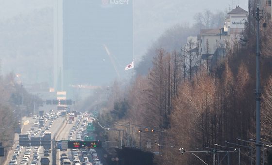 '설날 귀경길 정체 절정 향해'