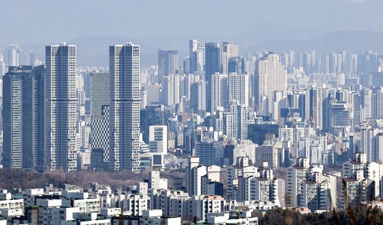 대출 규제에 중저가·외곽 쏠림 심화