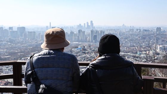 서울 아파트 거래 15억 이하로 '쏠림'