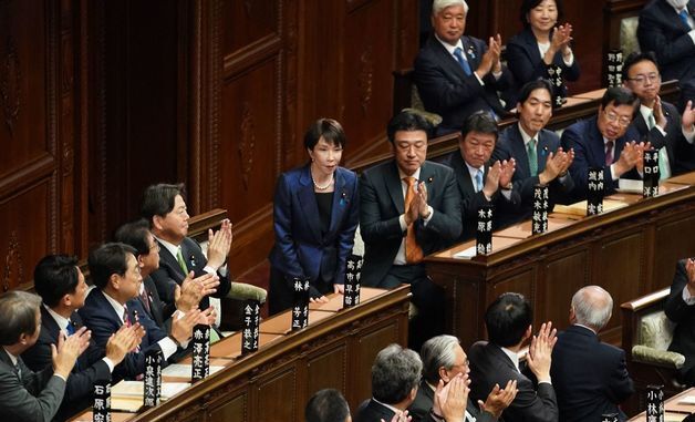 日다카이치, 105대 총리로 재선출