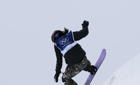 유승은, '날았다'