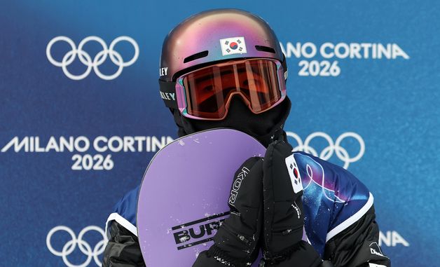 아쉬워하는 유승은