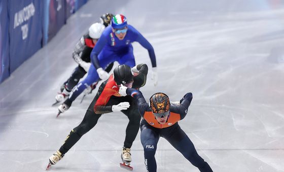 레이스 이끄는 옌스 판트 바우트