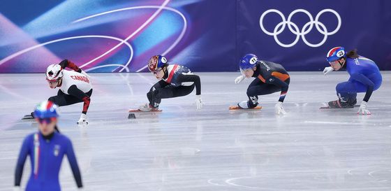 찬스 노리는 최민정