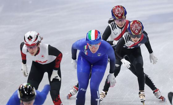김길리 힘껏 미는 최민정