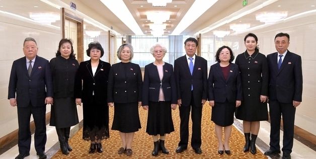 北 9차 당대회 앞두고 '재중조선인총연합회 축하단' 방북