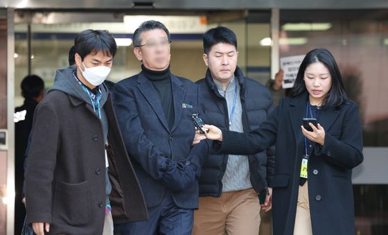 발달장애인 성폭력 의혹, 색동원 원장 영장심사