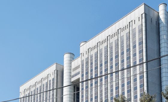 윤석열 전 대통령 호송차 법원 도착