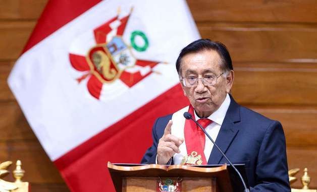 [포토] 호세 발카사르 페루 임시 대통령 선출