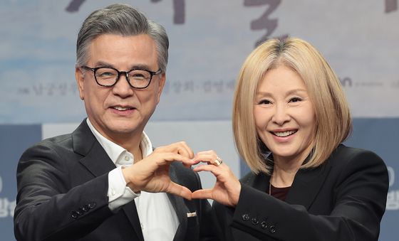 강석우·이미숙, 겨울 나그네 이후 40년 만에 재회