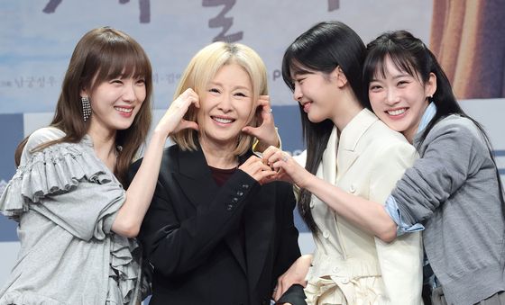 이미숙, 따뜻한 봄 날 하트