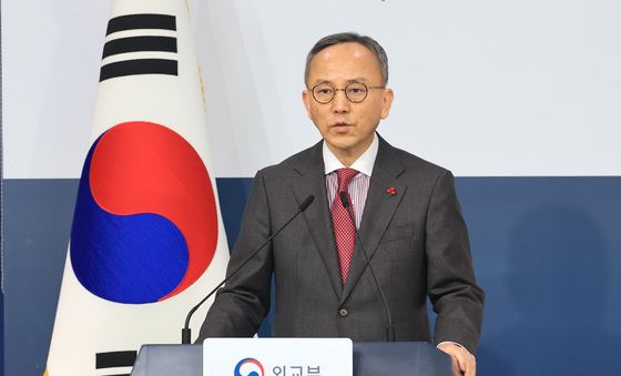 정례 브리핑하는 박일 외교부 대변인