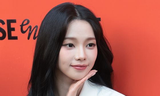 카리나, 성수동에 피어난 꽃