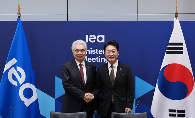 국제에너지기구 회의참석한 이호현 기후에너지환경부 2차관