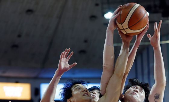 치열한 리바운드