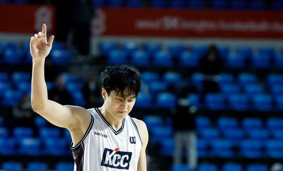 허웅, 3점슛 14개 폭발하며 51득점 폭격