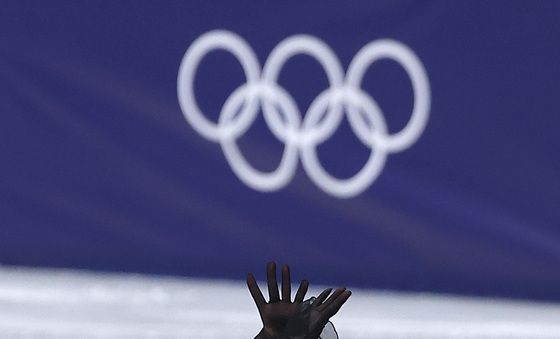 연기 펼치는 이해인