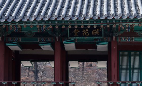 자율순찰 로봇 '순라봇'이 창덕궁 지킨다