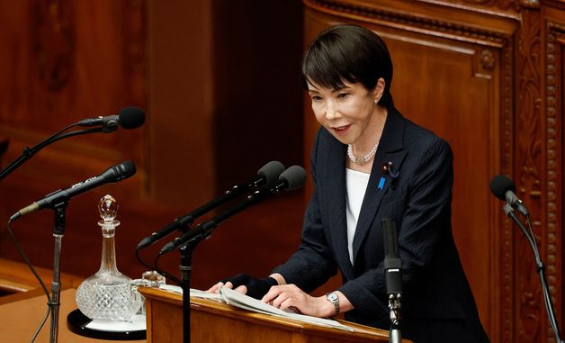 [포토] 시정방침연설 하는 다카이치 일본 총리