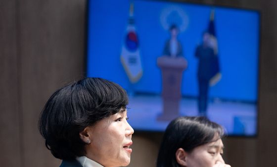 광화문광장 감사의 정원 공사중단 촉구하는 전현희 의원