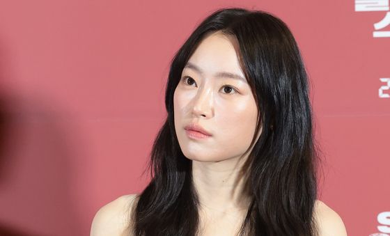 '슬라이드 스트럼 뮤트' 정회린