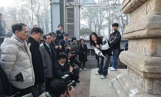 원각사지 십층석탑 내부 모습은?