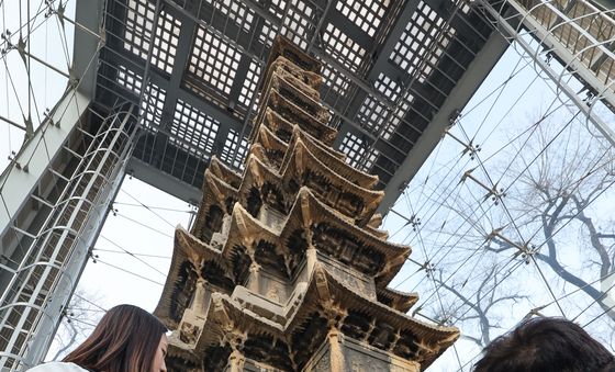 유리막 속 원각사지 십층석탑, 3월 한시적 일반 공개
